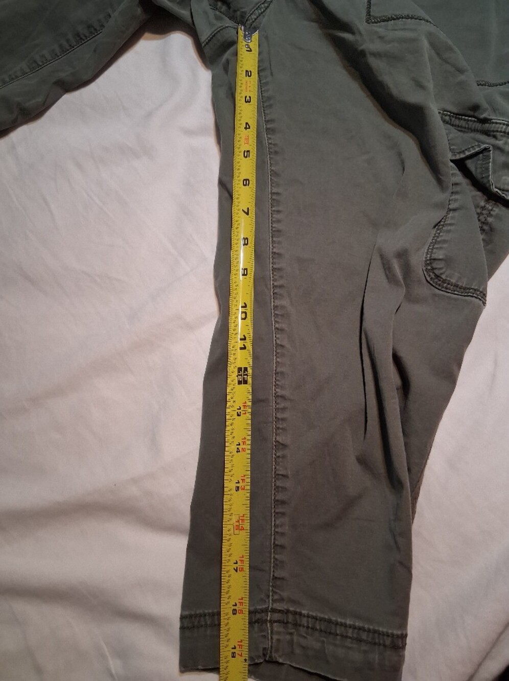 Time and Tru Green Cargo Capri Pants Olive Utility Cropped Pants Women's Size 16 - Picture 10 of 14